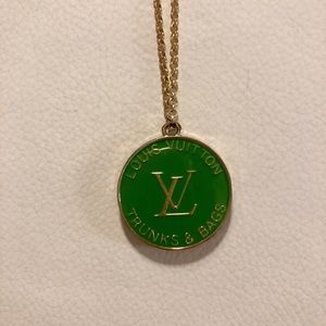 Louis Vuitton vintage trunk & bags green necklace